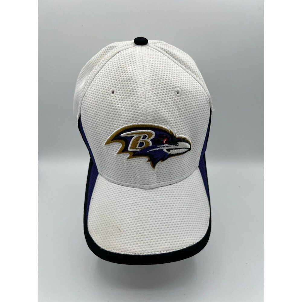 Baltimore Ravens M/L On-Field Athletic Mesh Curved Brim Hat - White / Purple